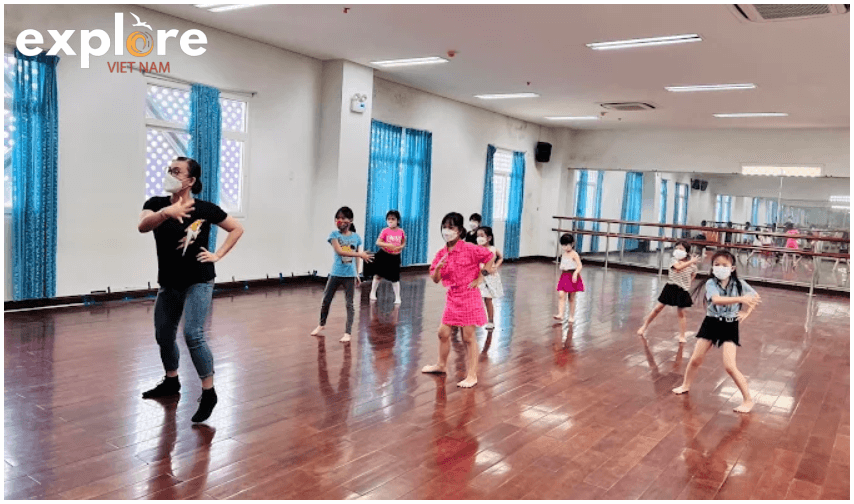 Tham gia Bộ môn Aerobic